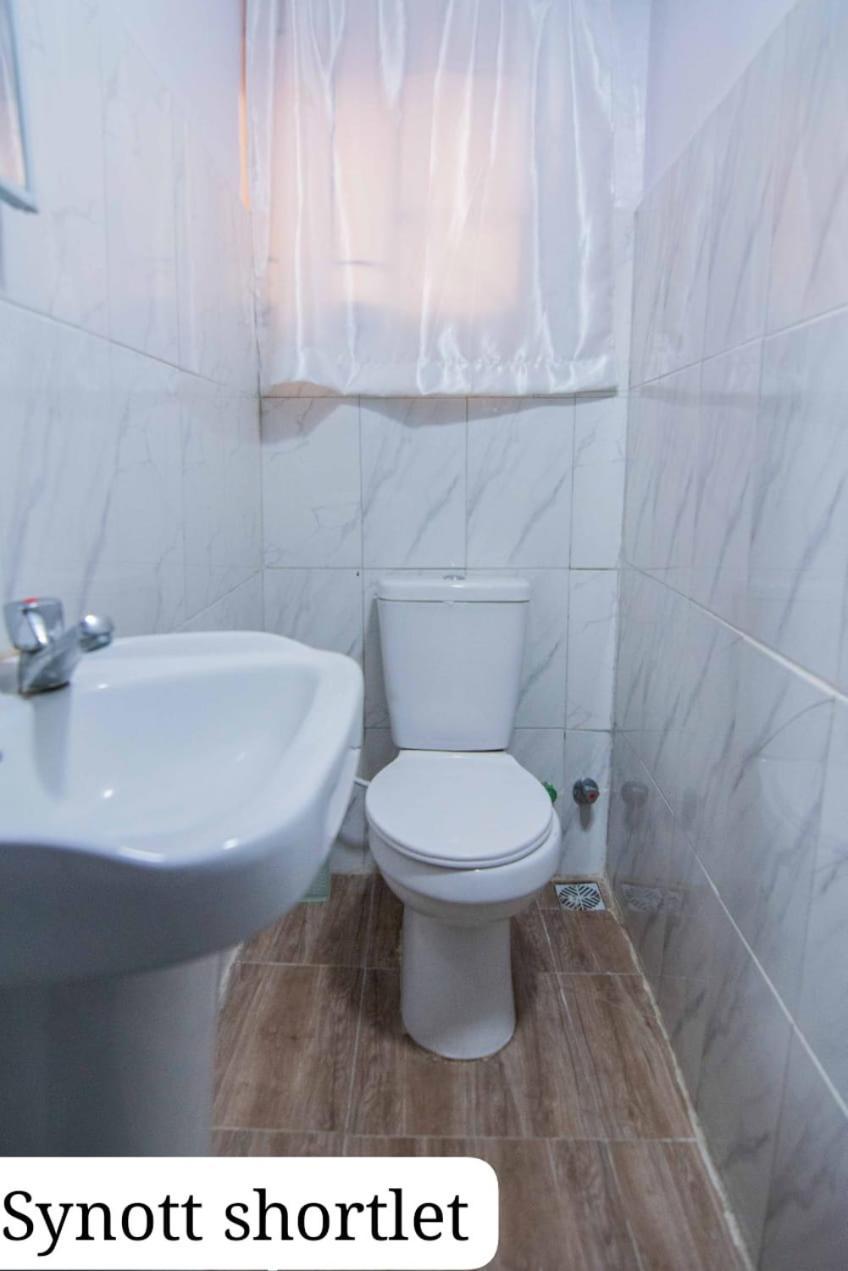 Synott Apartment Ikeja Luaran gambar