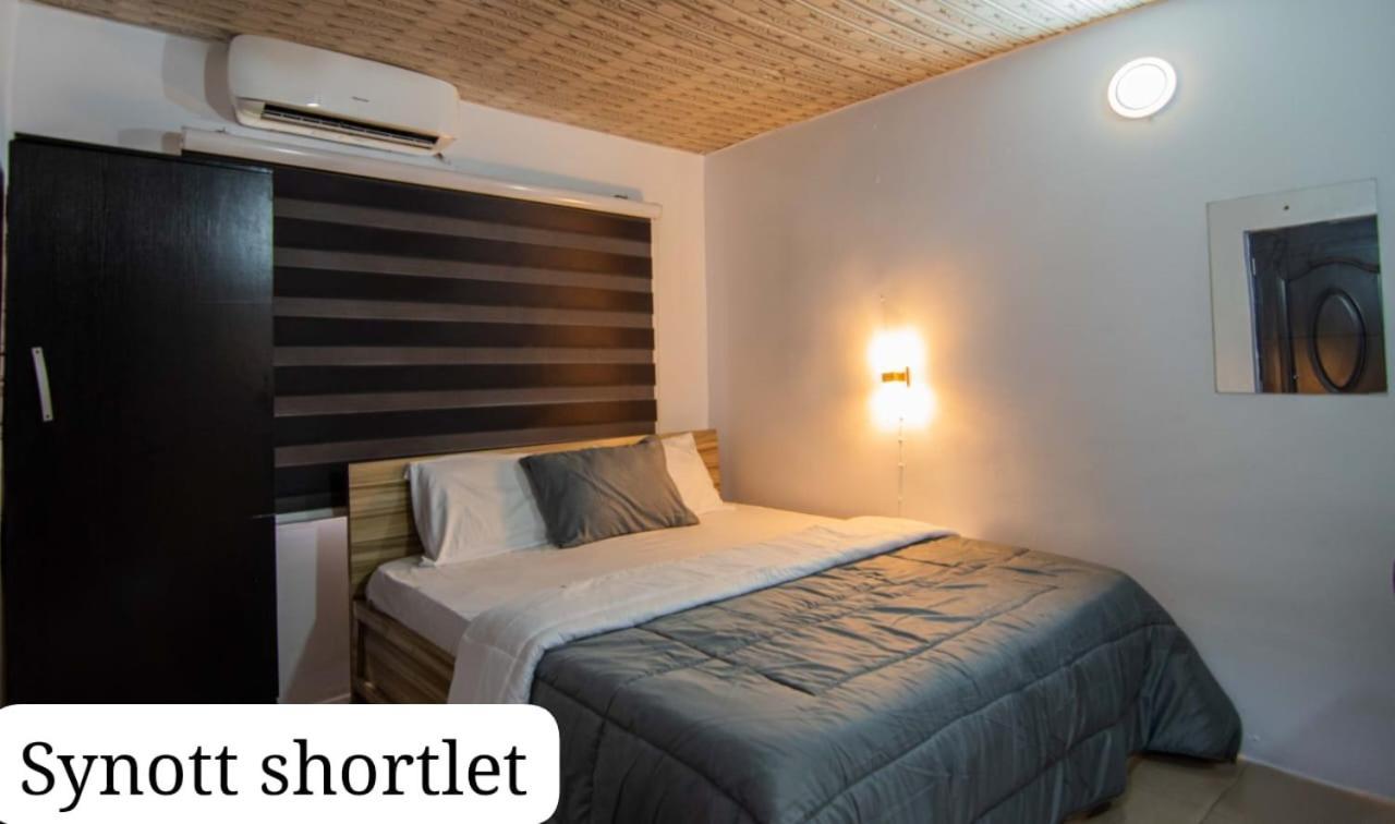Synott Apartment Ikeja Luaran gambar